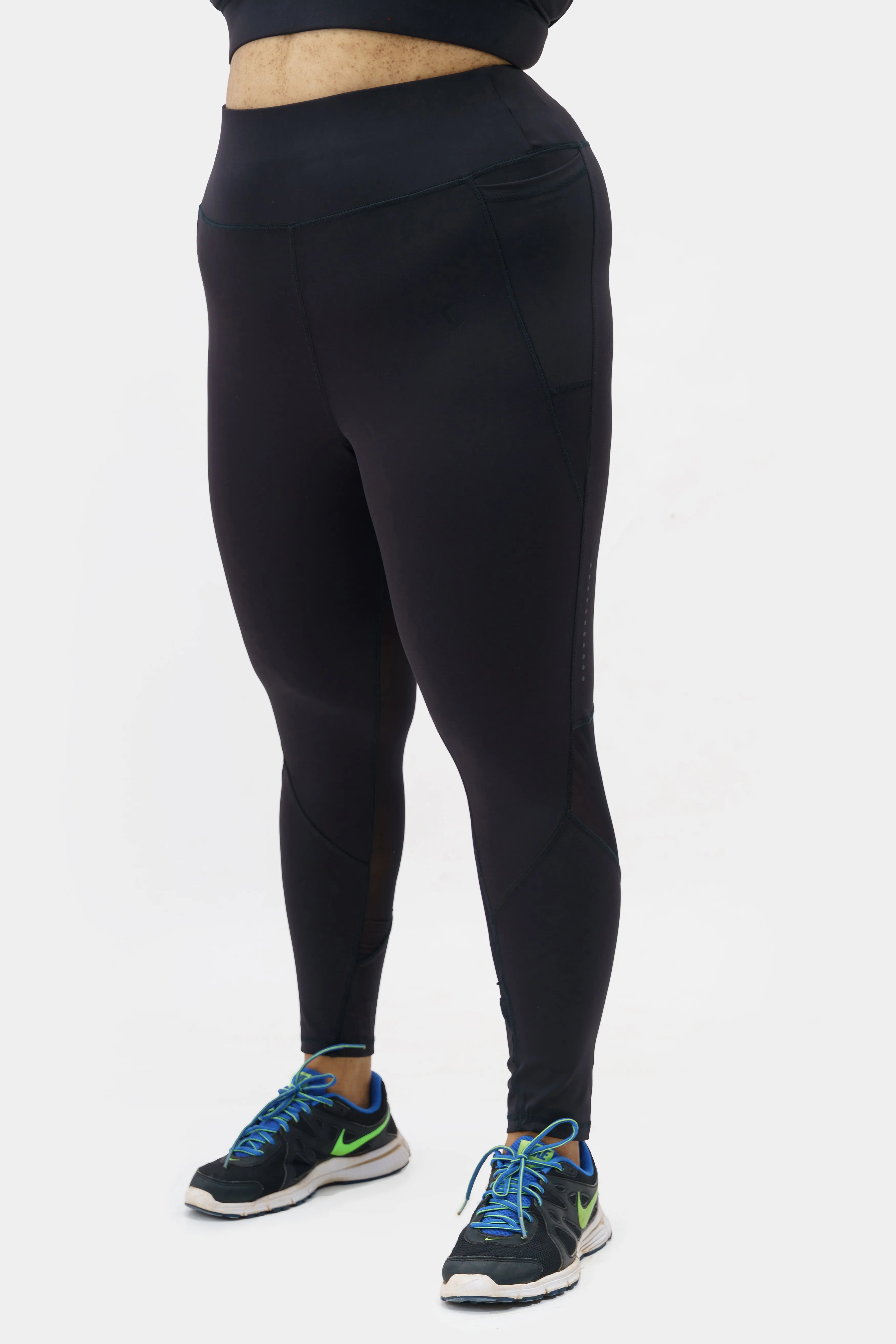 All Eyes On Me Leggings- Black