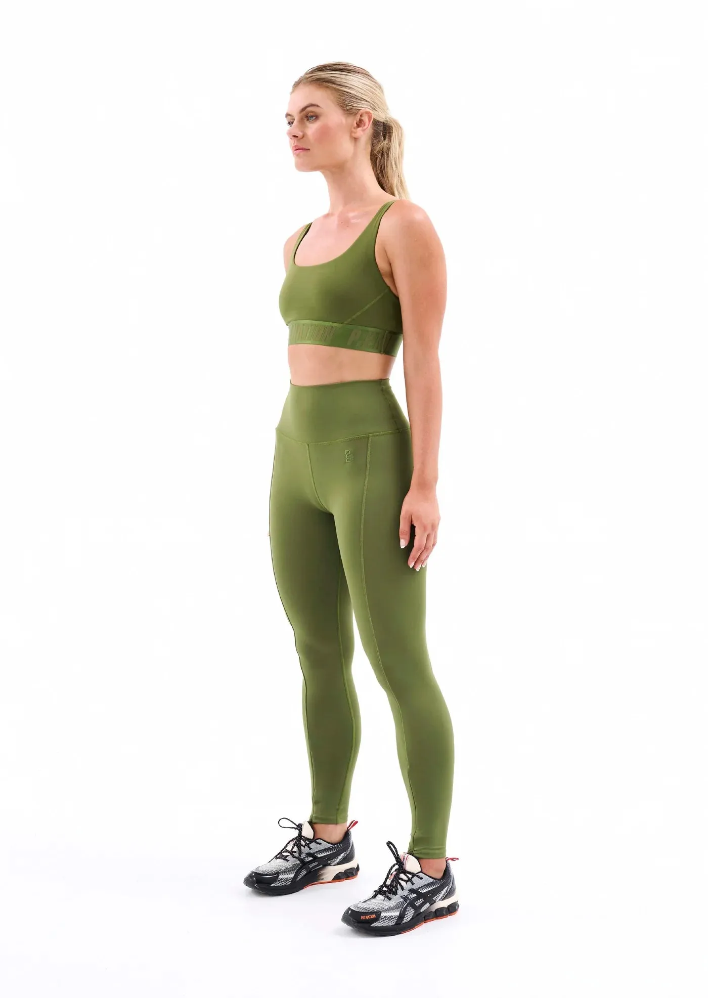Amplify Legging