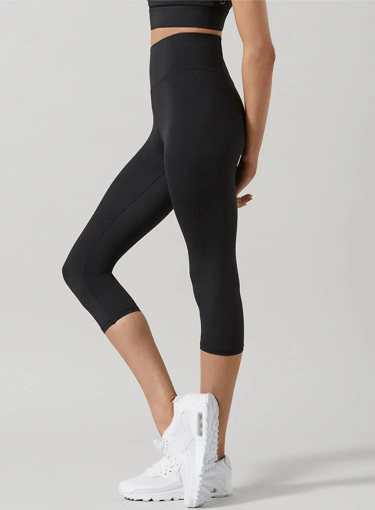 ASTRID CAPRI LEGGINGS