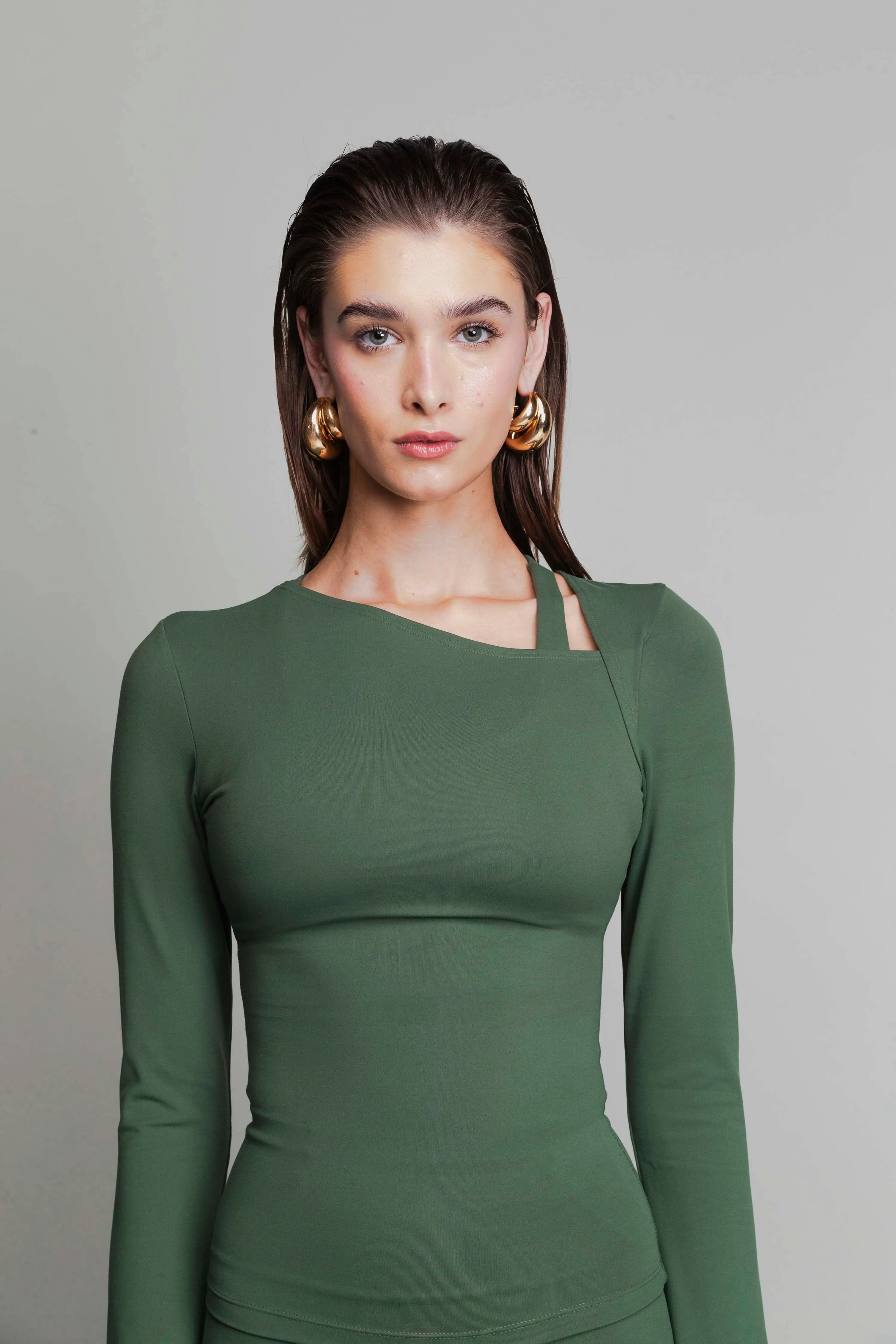 ASYMMETRICAL LONG SLEEVE TOP