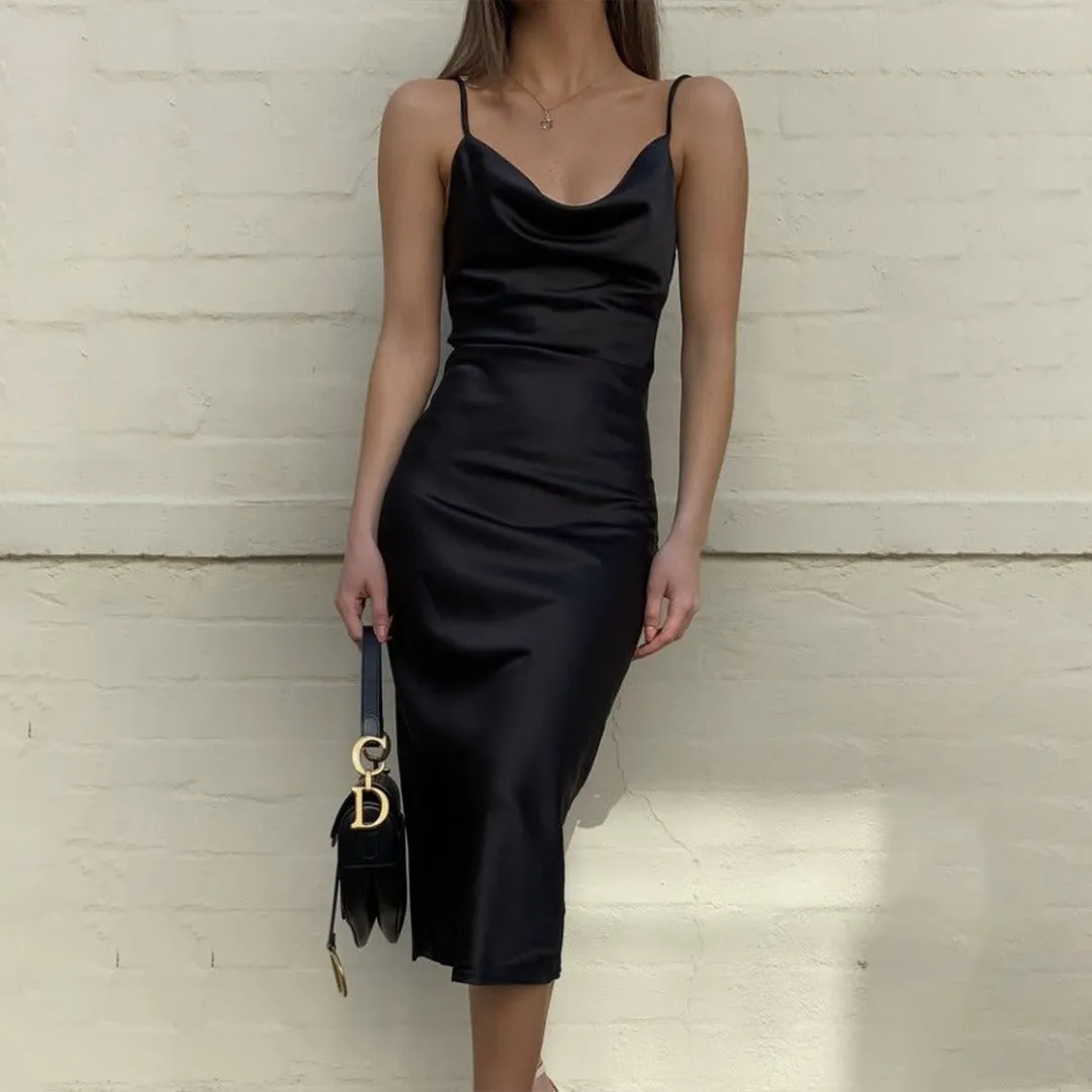 Beyond Pink Ioreta Black Dress