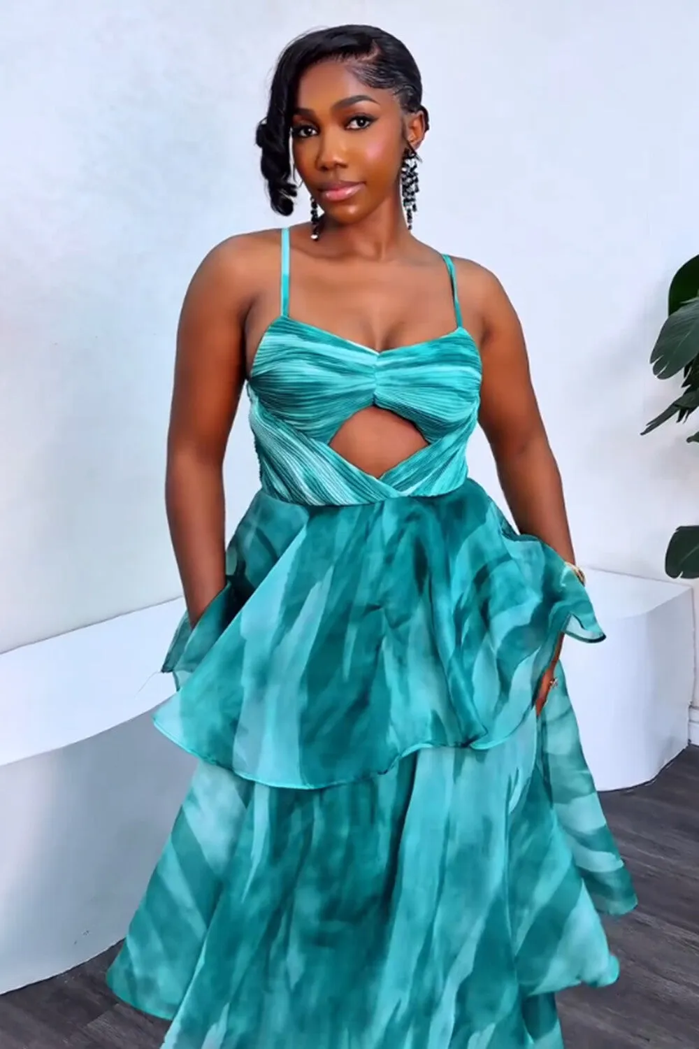 Cutout Print Tiered Party Vacation Maxi Slip Dresses-Green [Pre Order]