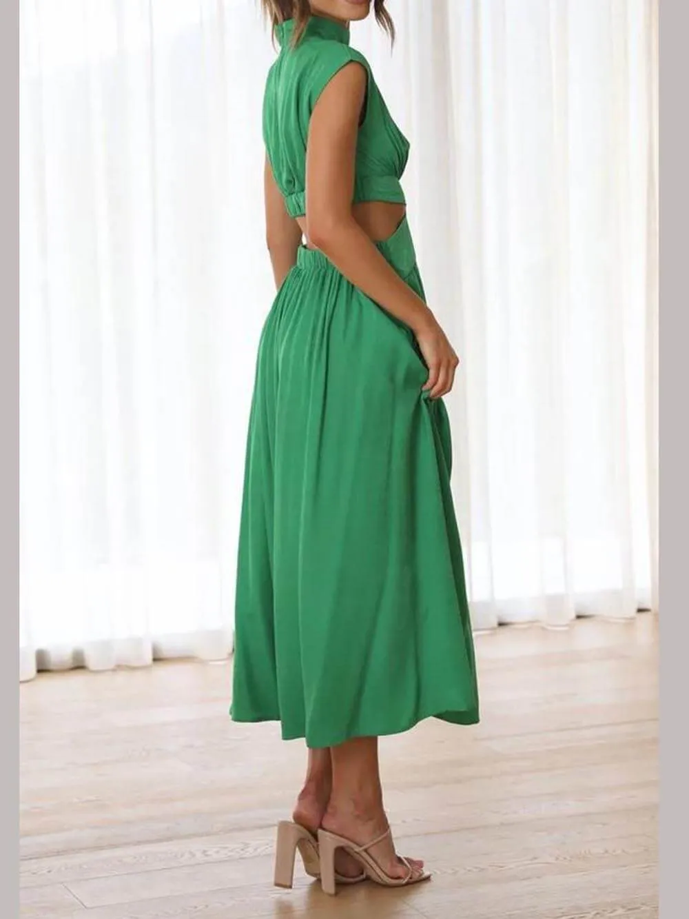 Cutout Waist Pocketed Charming Vacation Midi Dress