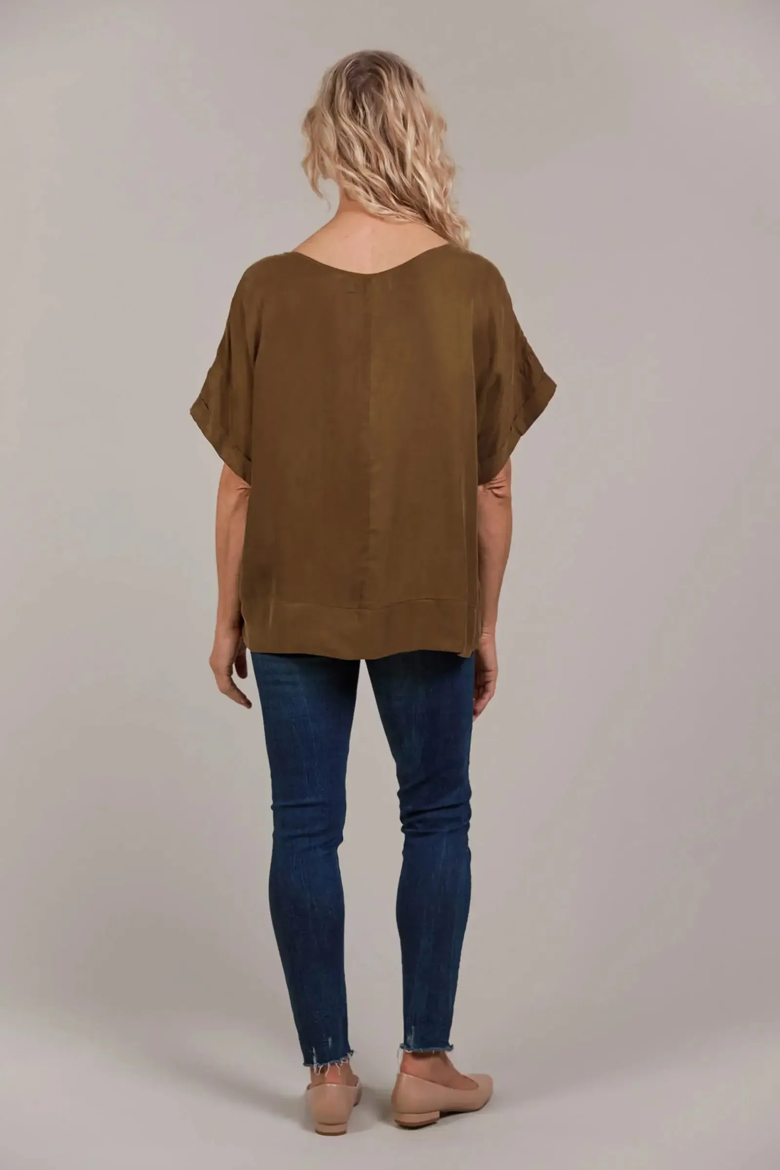 Eb & Ive Eden Relaxed Top -Tobacco