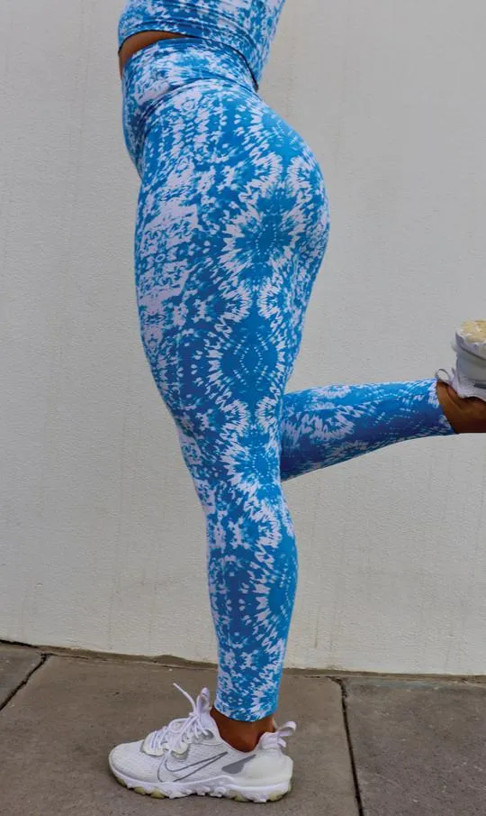 Electric Tie Dye Eco Scrunch Bum Leggings
