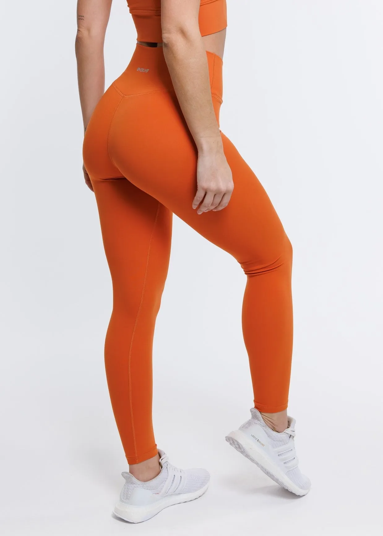 Elevate Cross Leggings - Orange