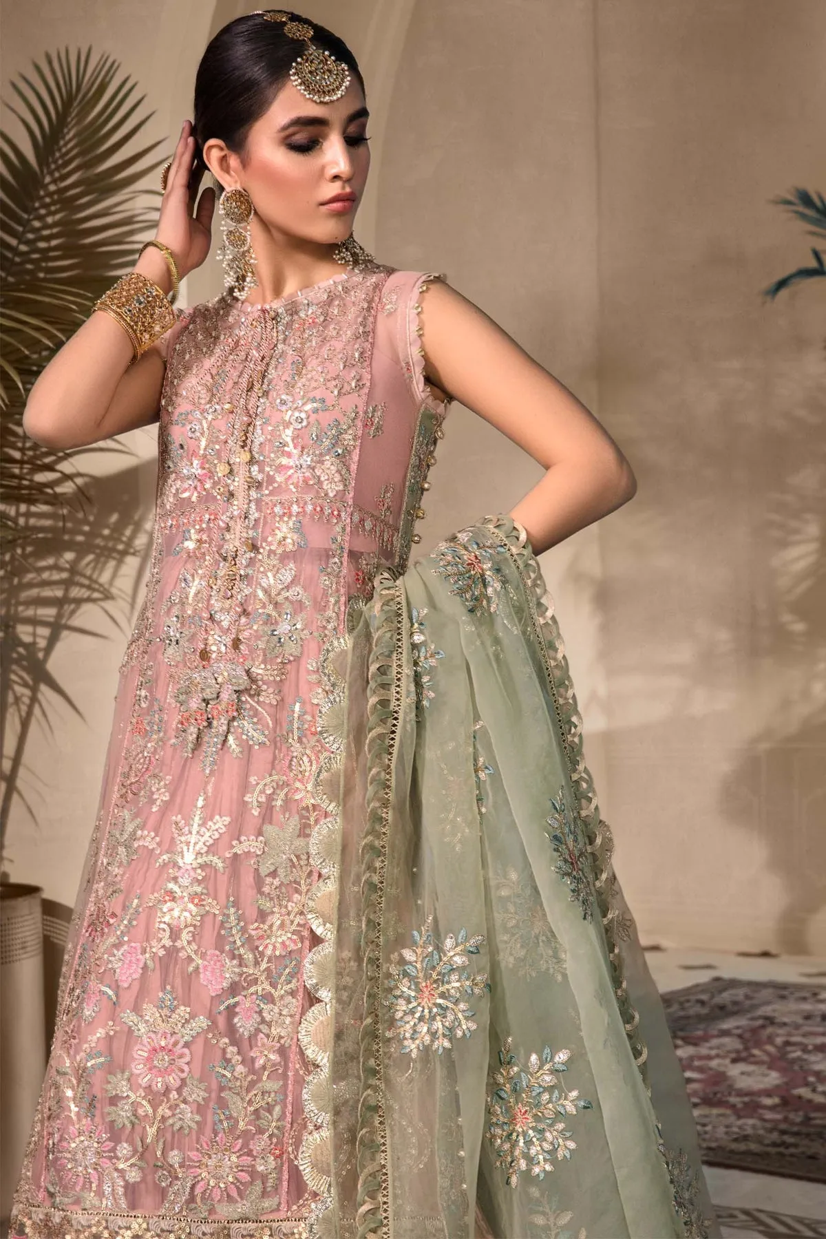 Embroidered Green Salwar Kameez Pakistani Wedding Dresses