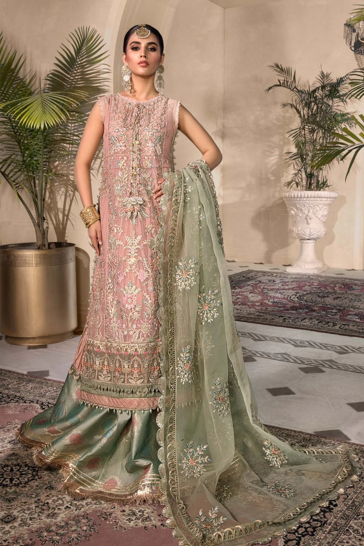 Embroidered Green Salwar Kameez Pakistani Wedding Dresses