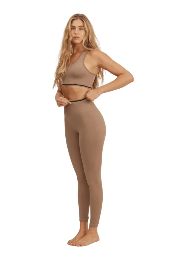 Form Legging - Brown