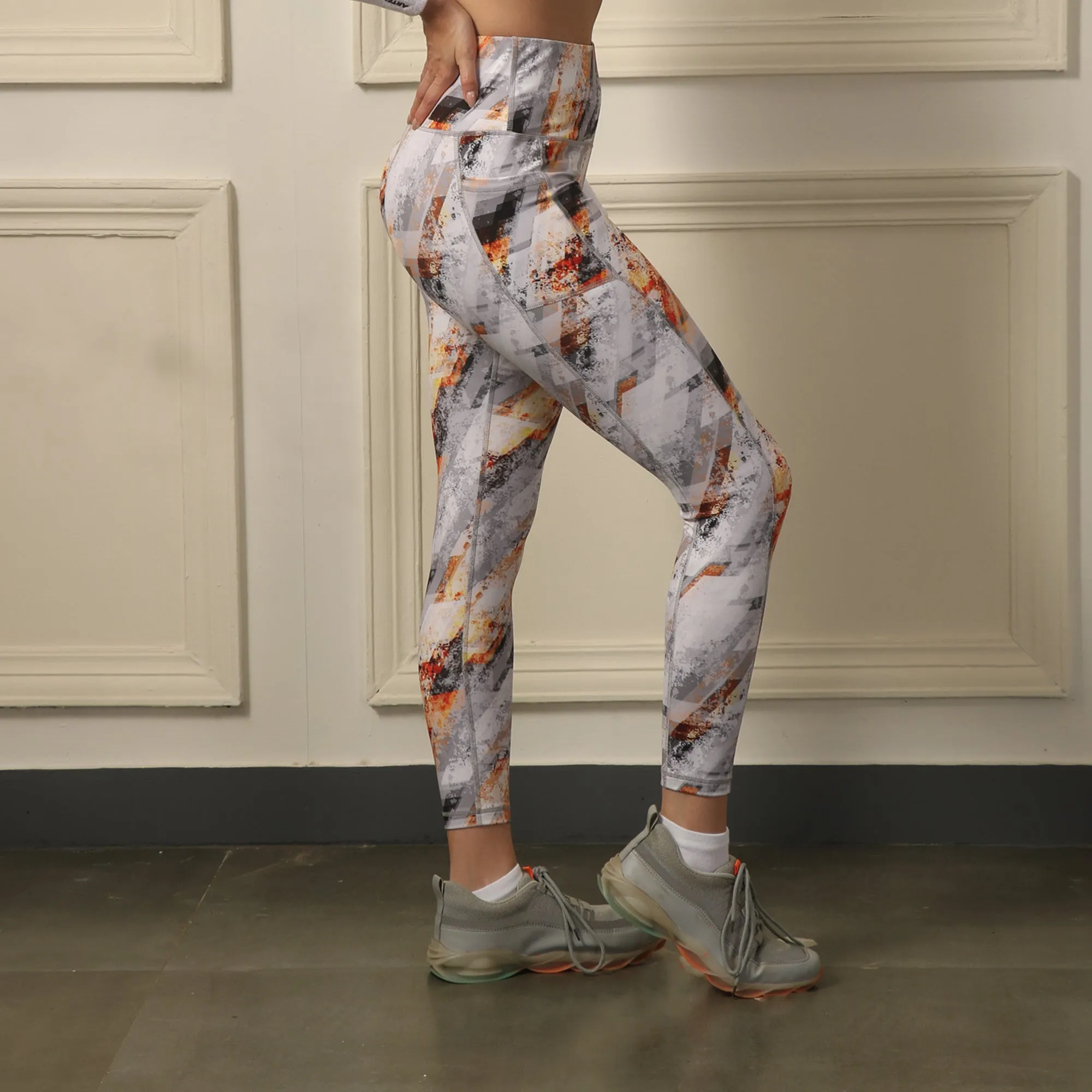 High Waist Ankle Length Sports Leggings With Pockets