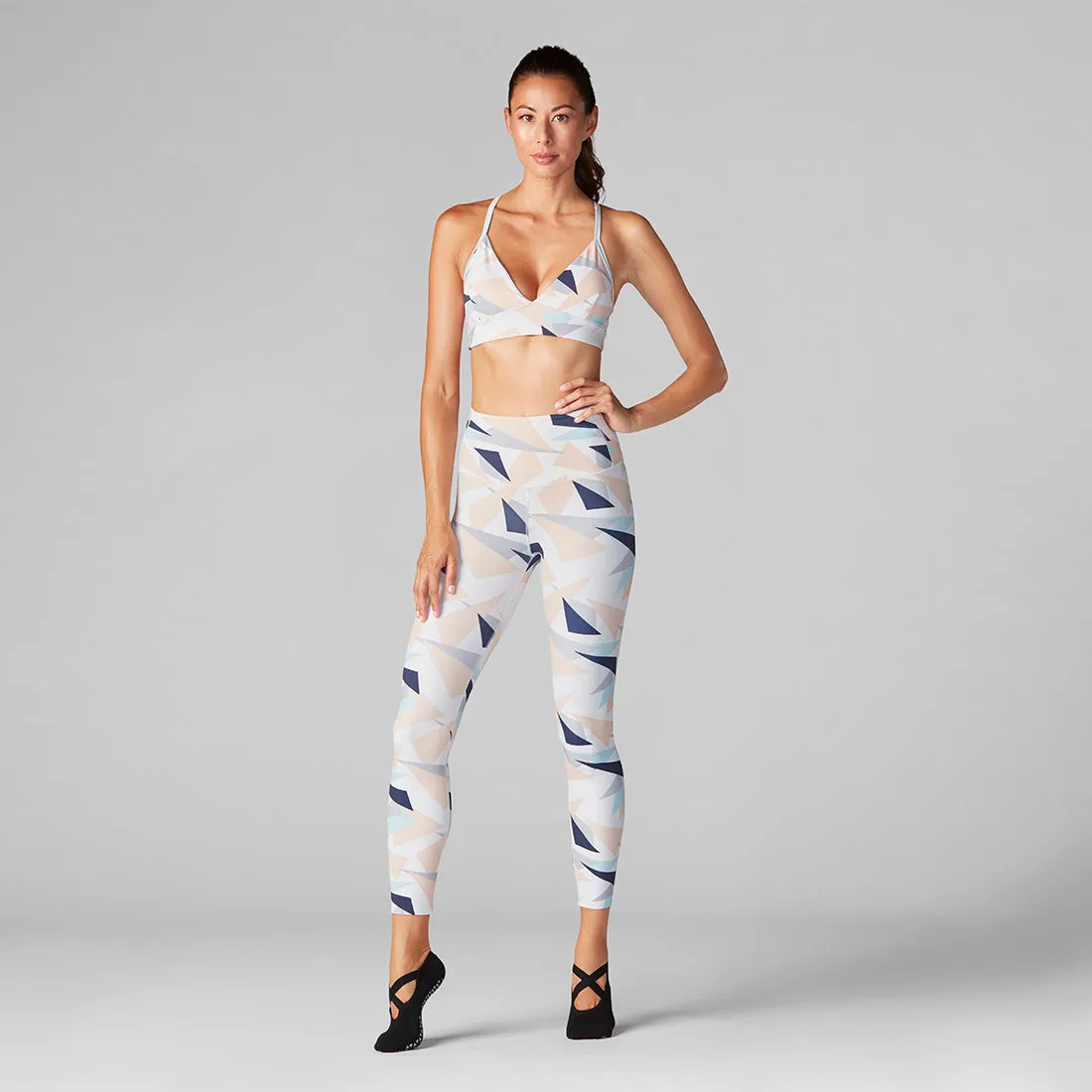 High Waisted 7/8 Tight - On Sale Colours