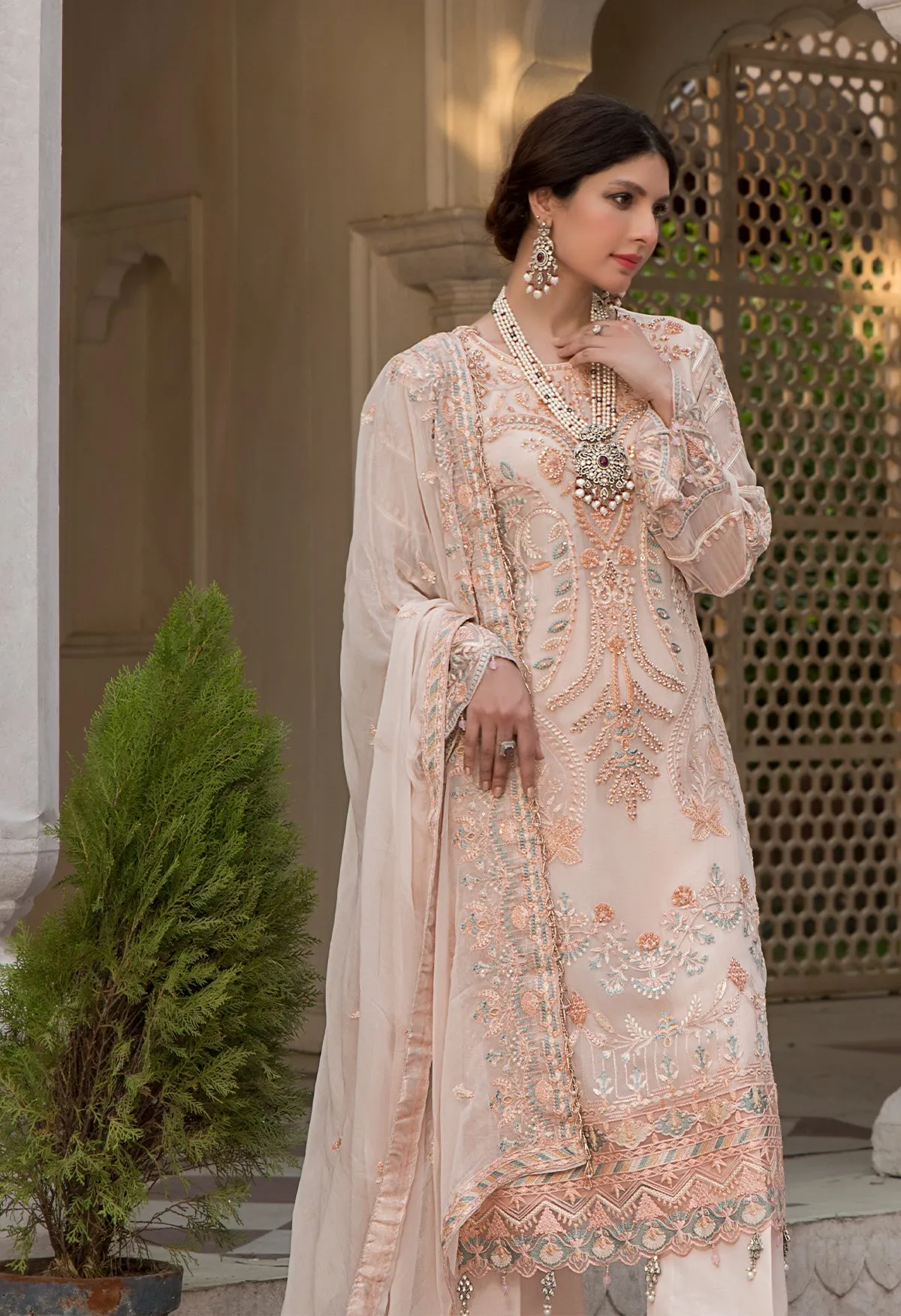 Ivory Heavily Embellished Pakistani Salwar Kameez Dupatta Salwar Suit