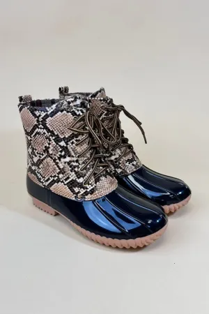 LACE UP WINTER RAIN BOOT, ANIMAL PRINT