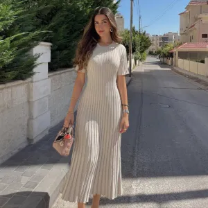 Lana - Pleated Maxi Dress