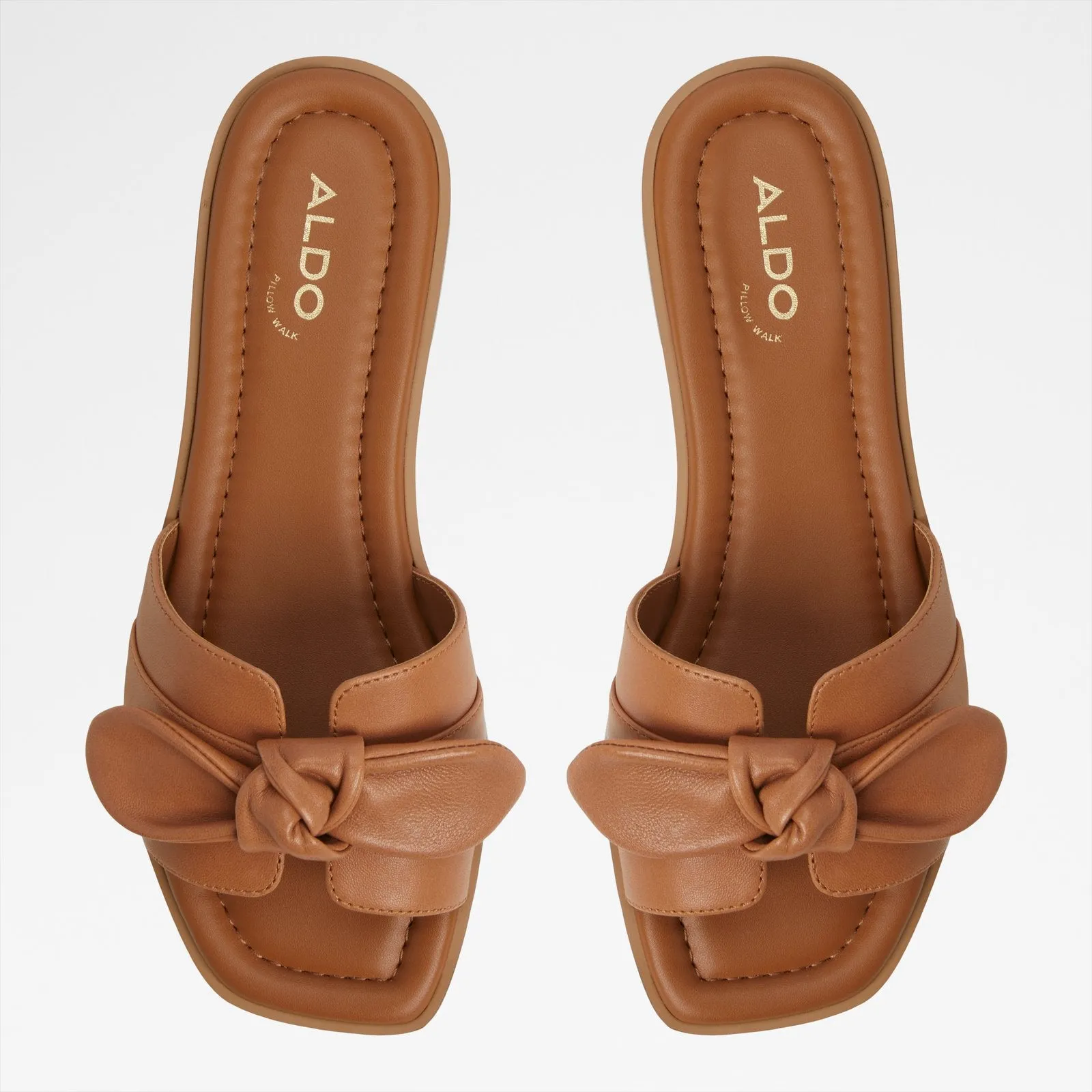 Lavinia / Flat Sandals