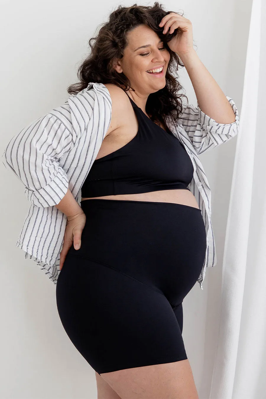 Maternity Mid Short - Black