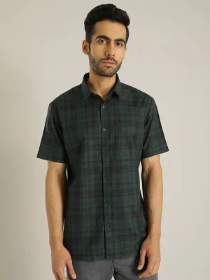 Men Checked Half Sleeve Cotton Shirt