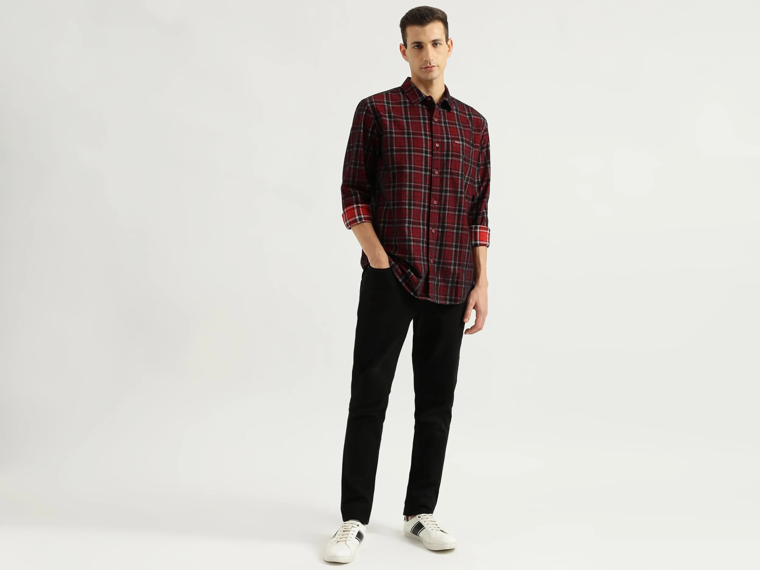 Men's Regular Fit Spread Collar Checked Shirts