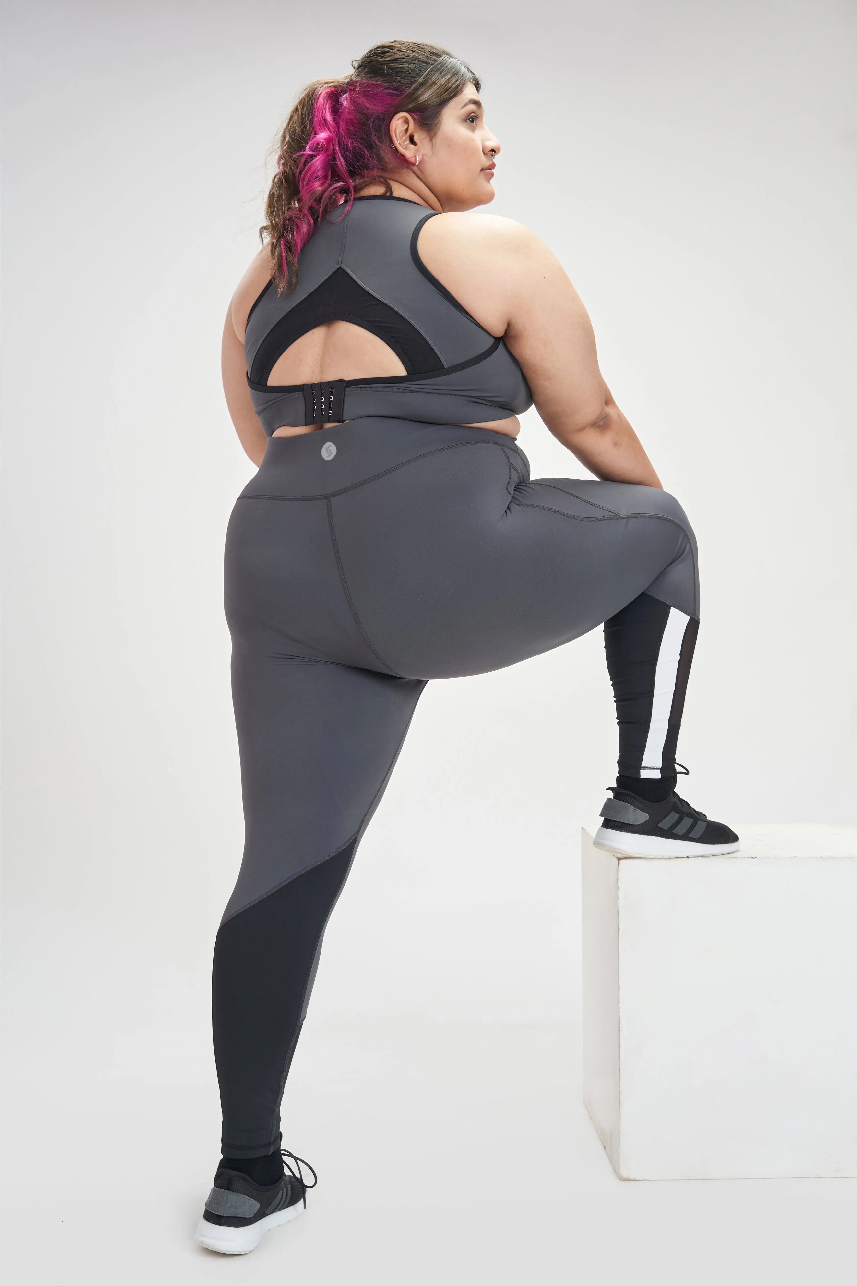 Monochrome Legging