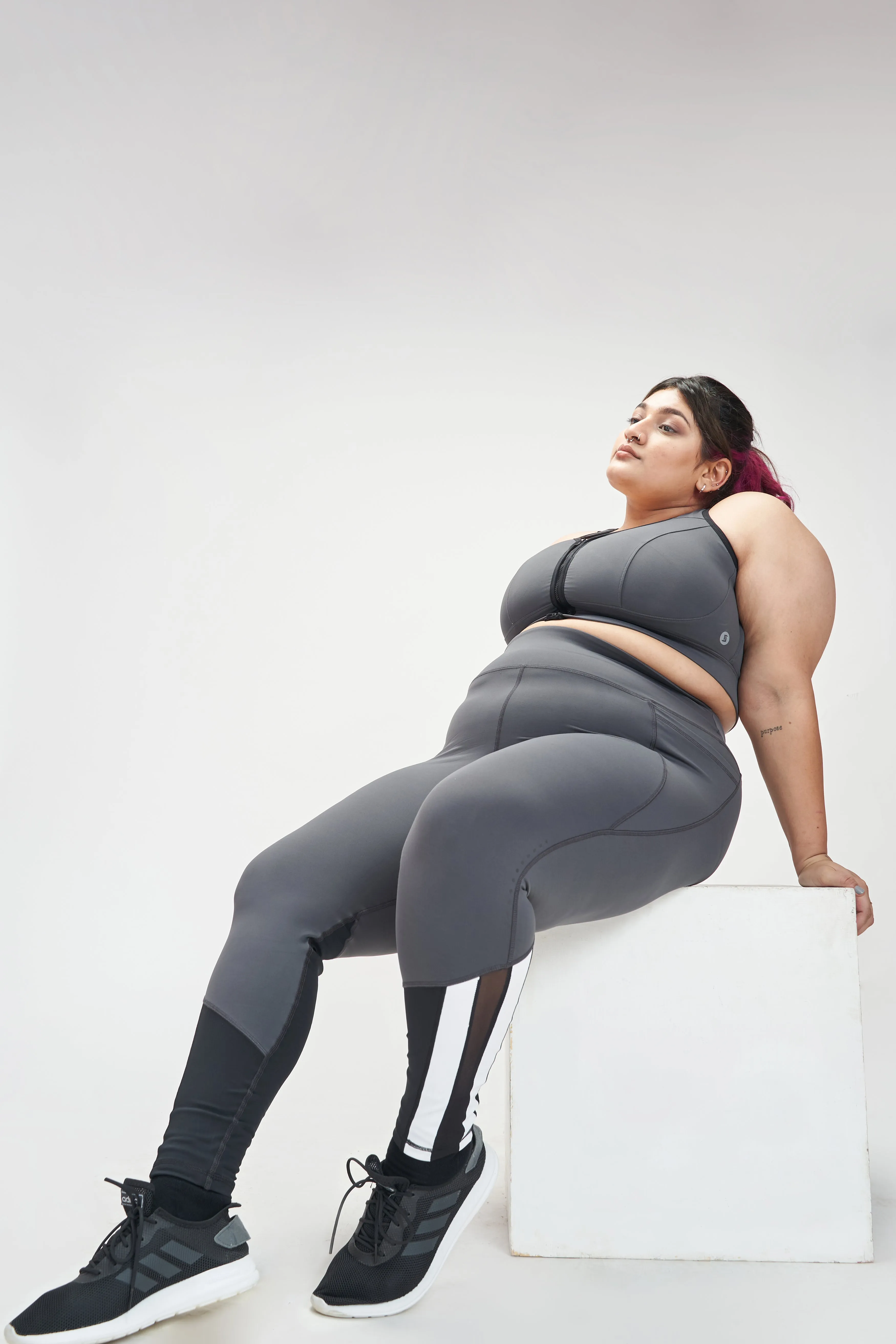 Monochrome Legging