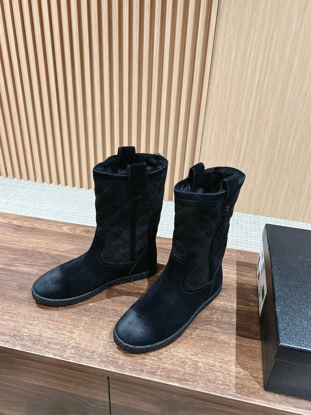 New autumn and winter fur snow boots