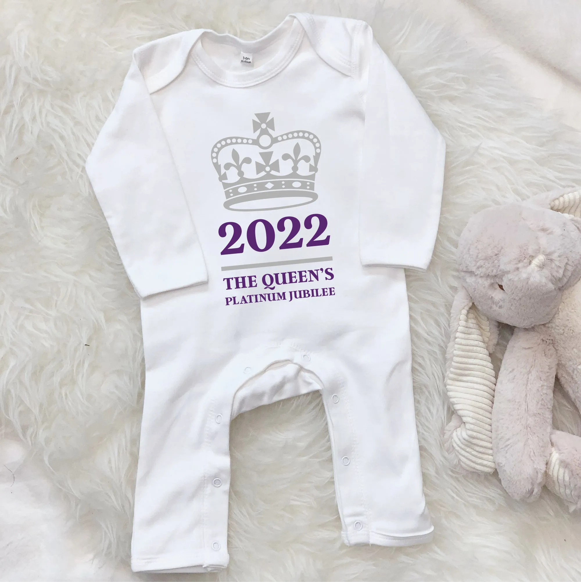 Queens Platinum Jubilee 2022 With Crown Rompersuit