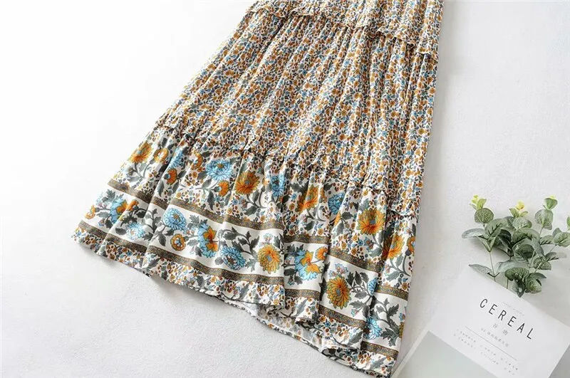 "Savinar" Dress