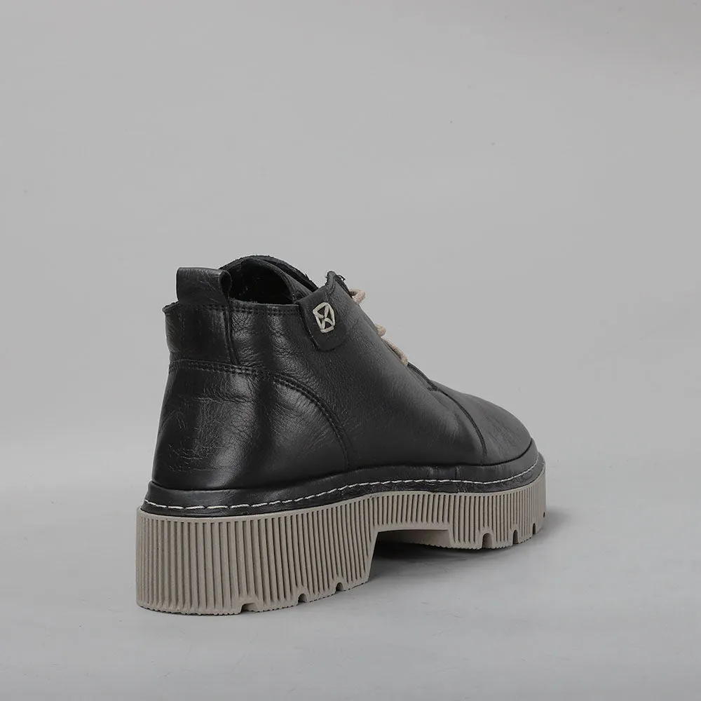 RAFFA - Black