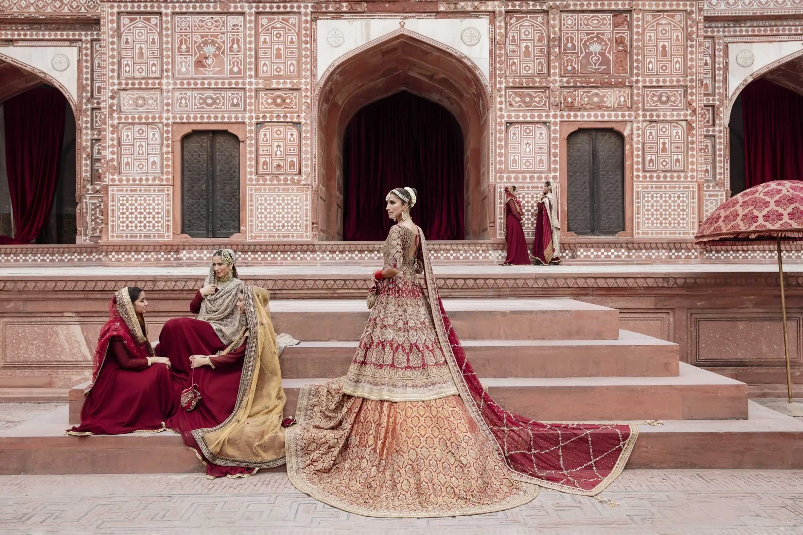 Red Lehenga Blouse Design Bridal Wear Pakistani Wedding Dresses