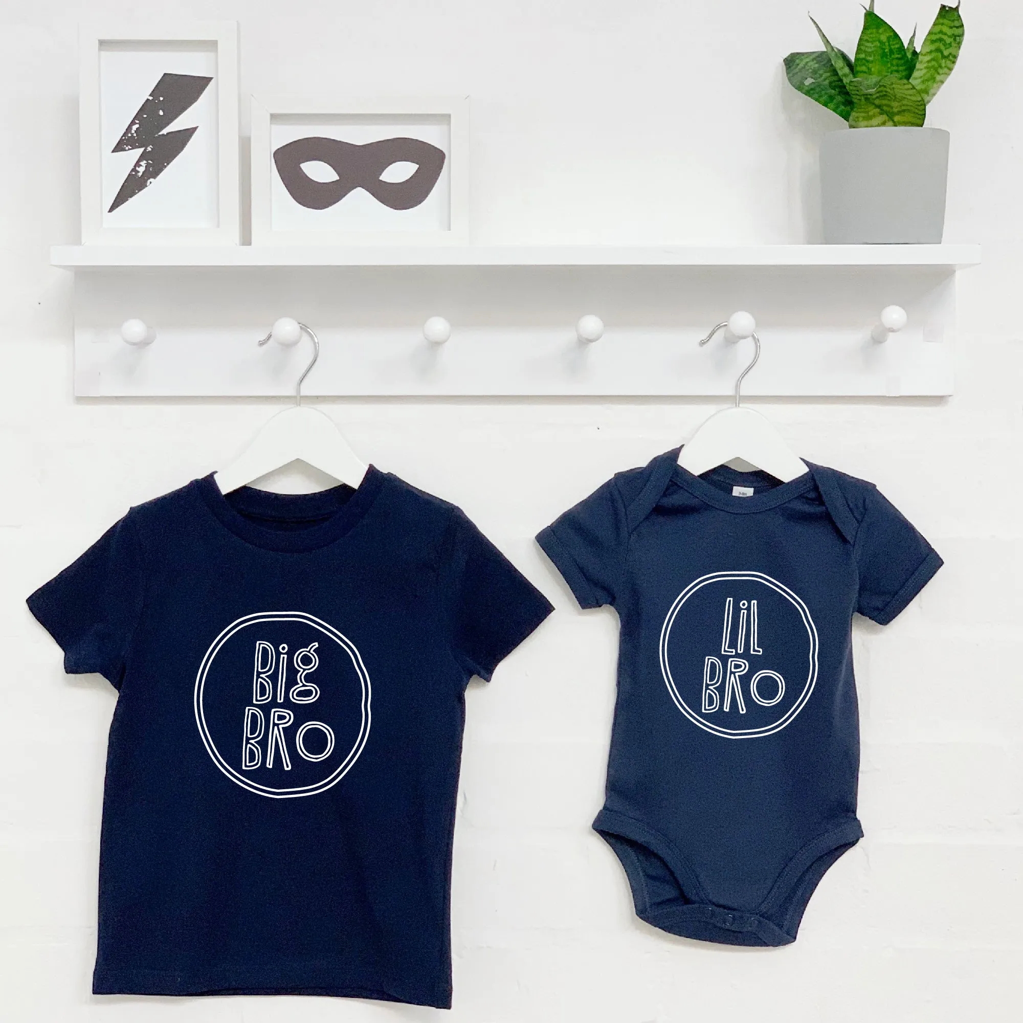 Scribbler 'Big Bro' 'Lil Bro' Sibling T Shirt Set