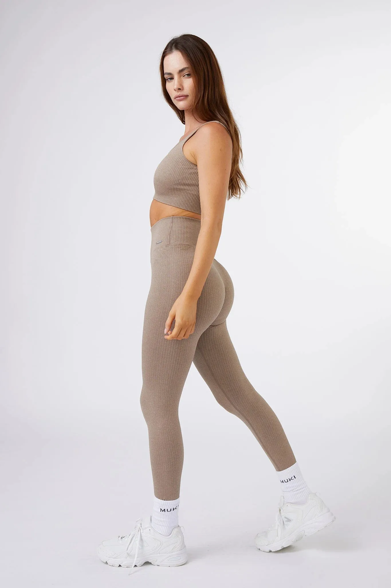 Seamless Ribbed Sports Bra in Latte