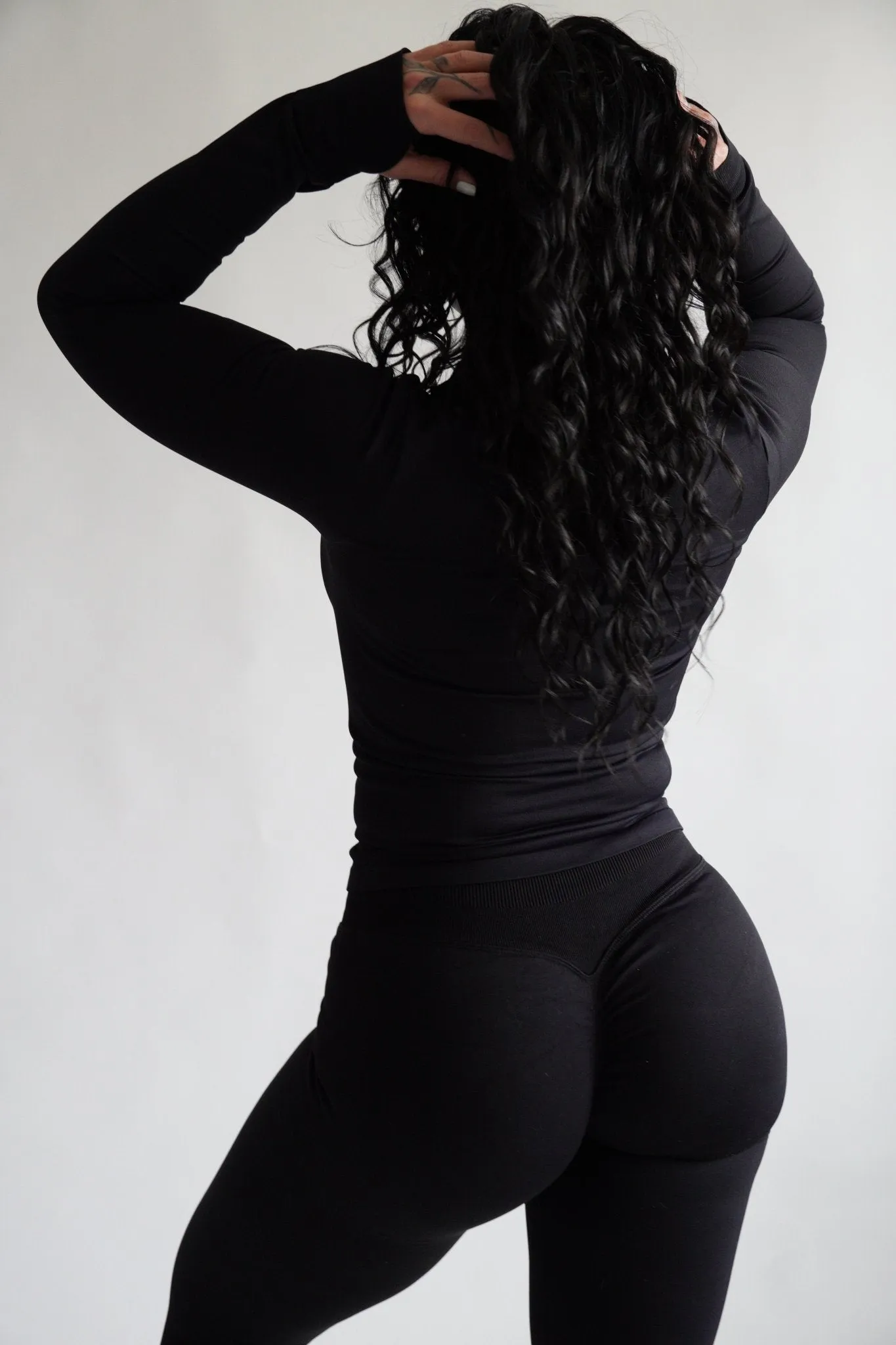 SEAMLESS SCULPTED FIT LEGGINGS | BLACK