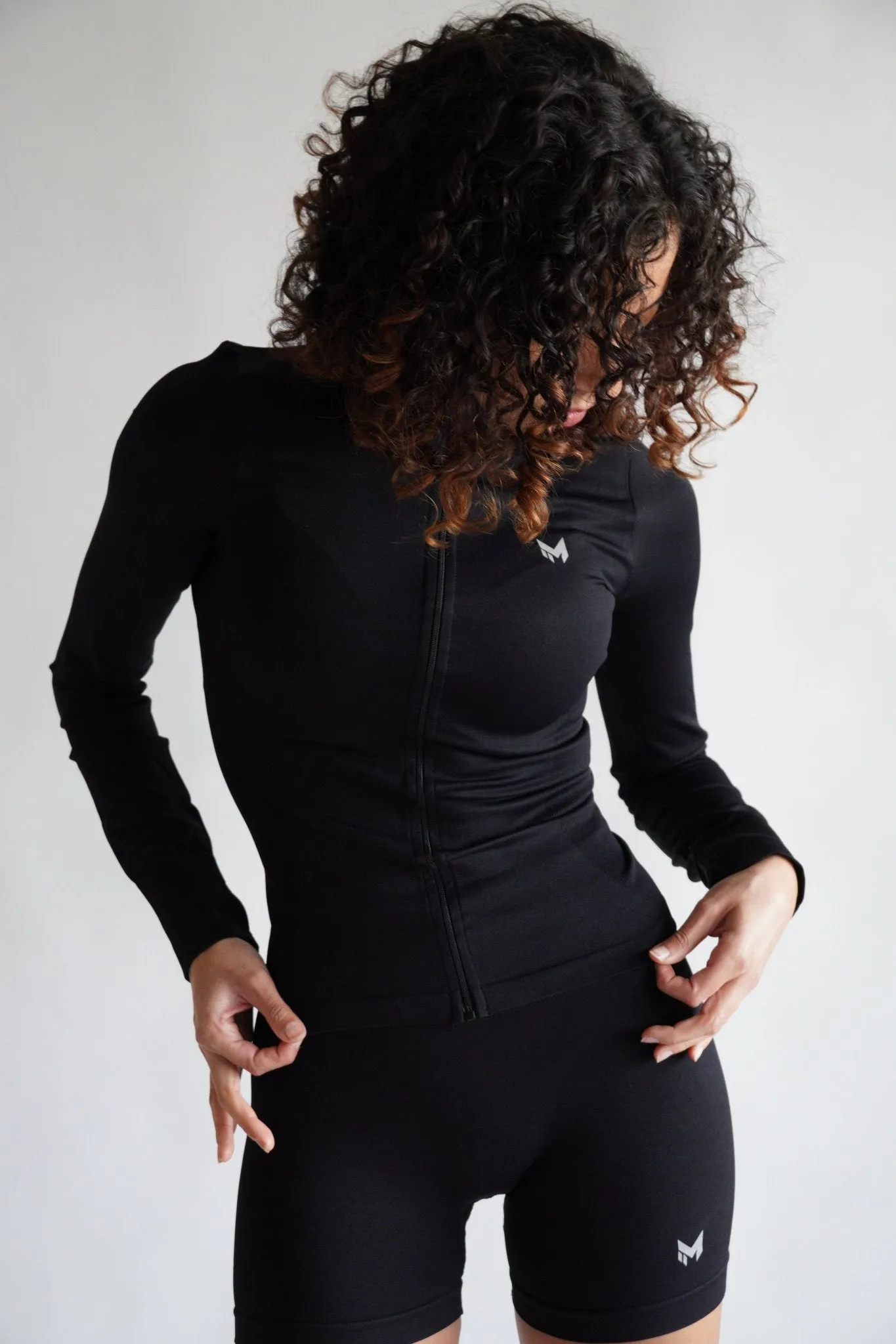 SEAMLESS SCULPTED FIT LEGGINGS | BLACK