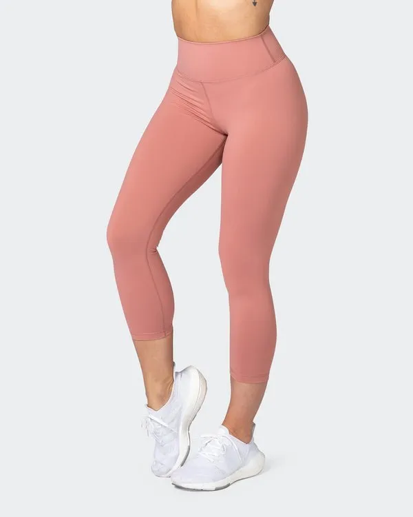 Signature Scrunch 7/8 Leggings - Desert Sand