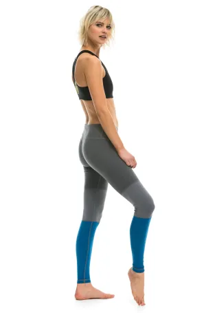 SPRINTER FULL LENGTH LEGGINGS - PERISCOPE / STEEL / CARIBBEAN