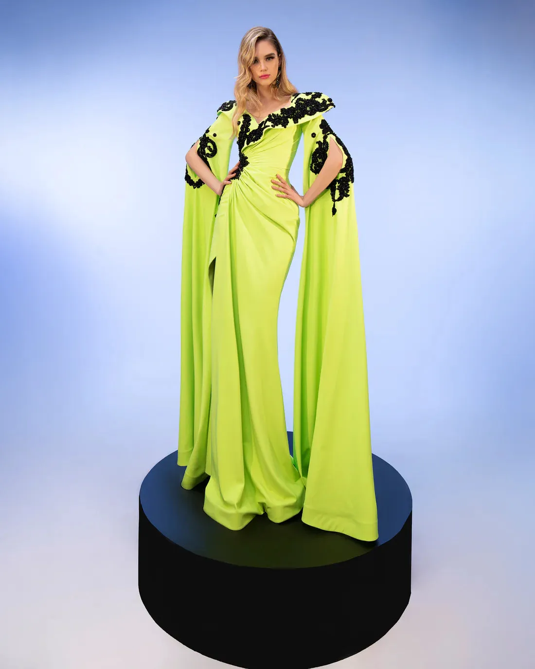 Style F02802