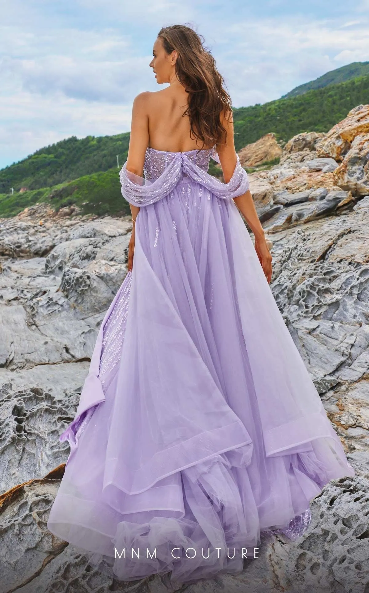 Style M1058
