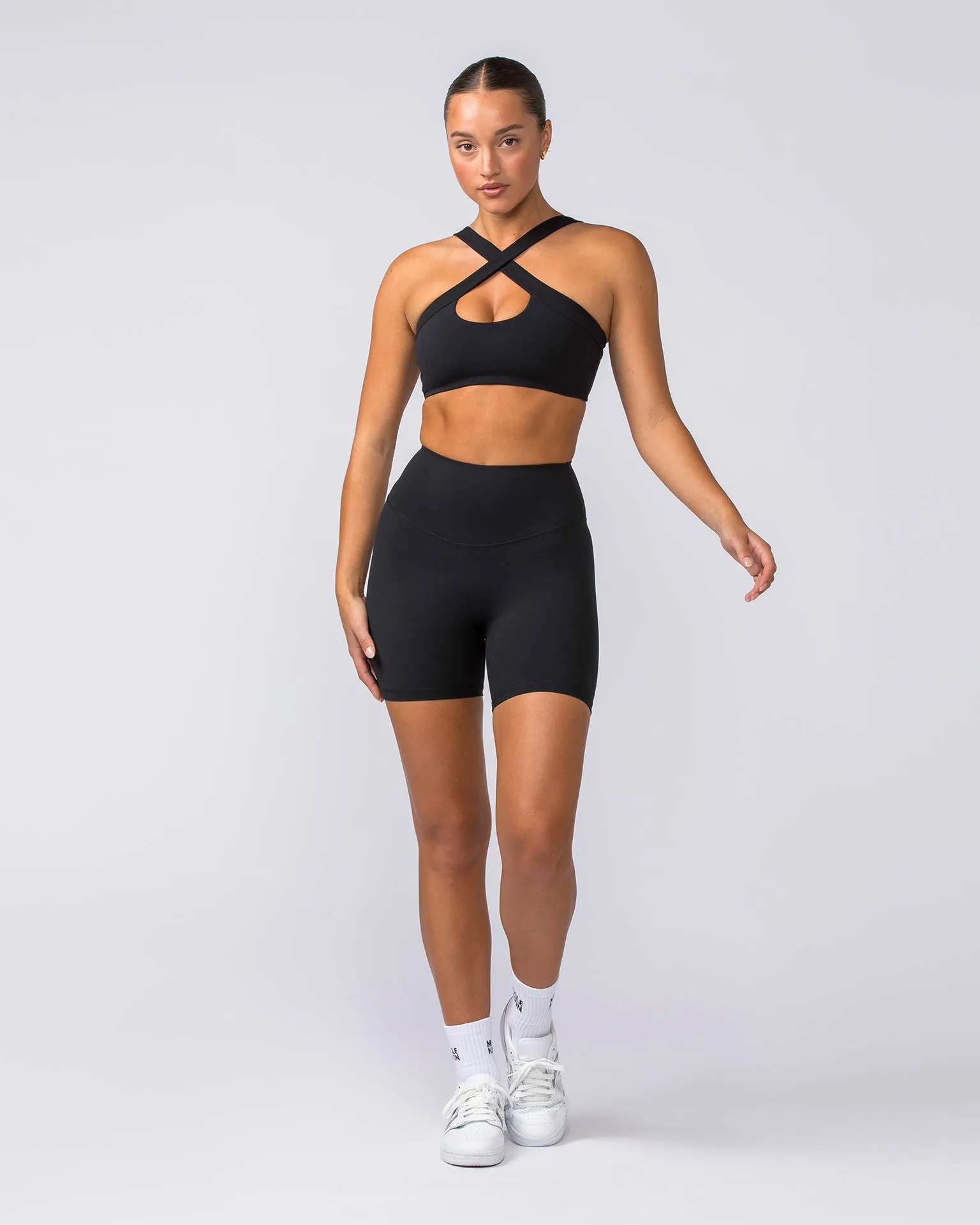 Ultra Aura Bike Shorts - Black