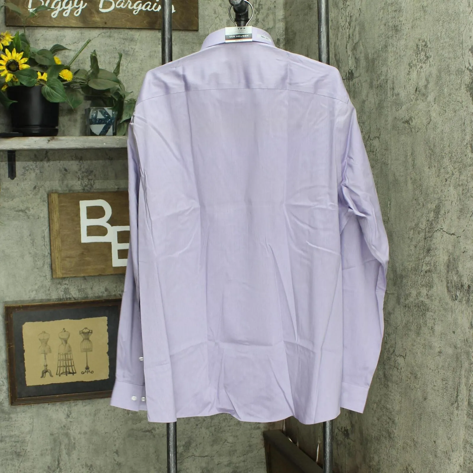 Van Heusen Men's Tall Fit Dress Shirt Ultra Wrinkle Lavender Purple 18 37-38