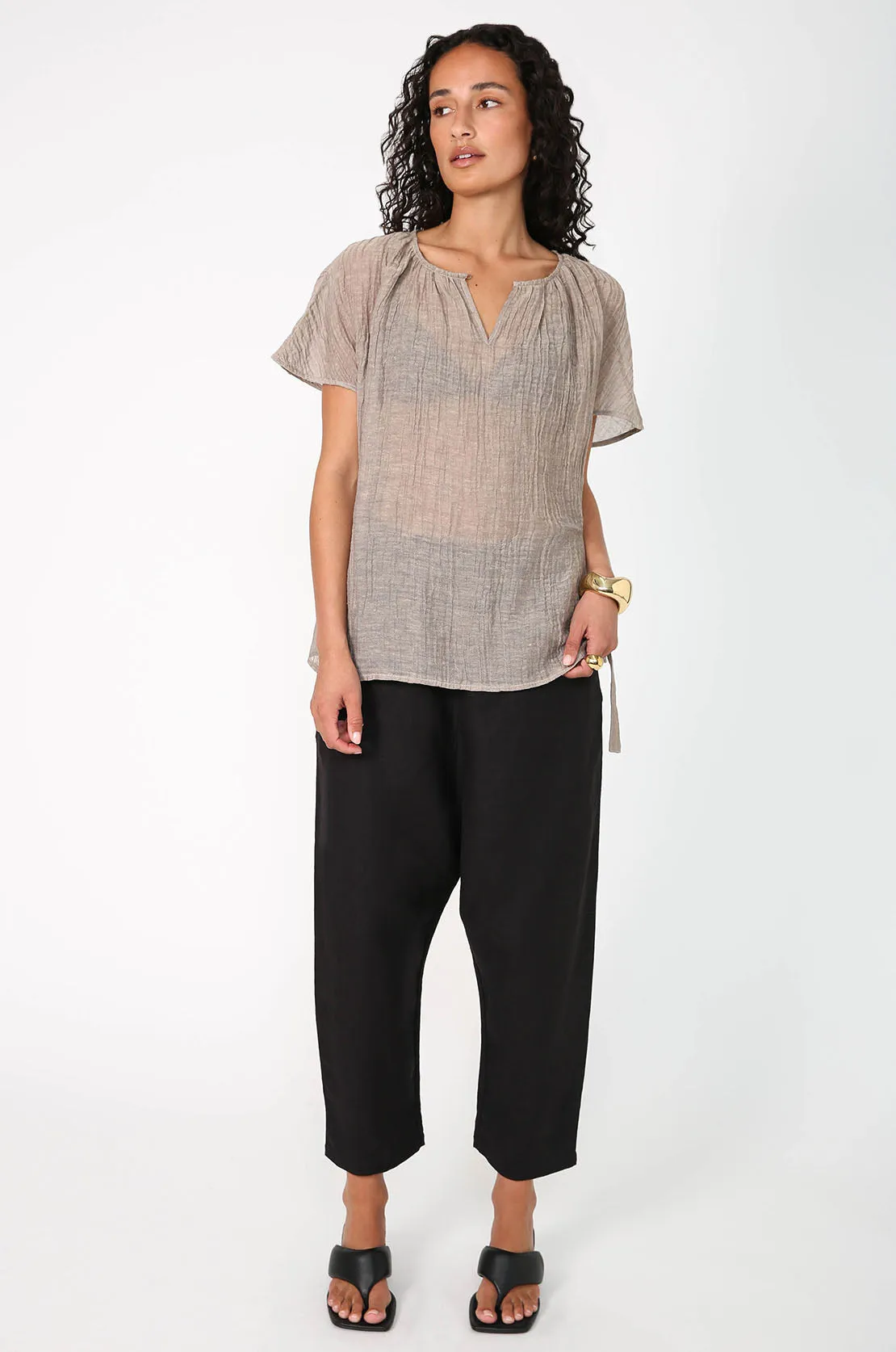verve tee / latte taupe