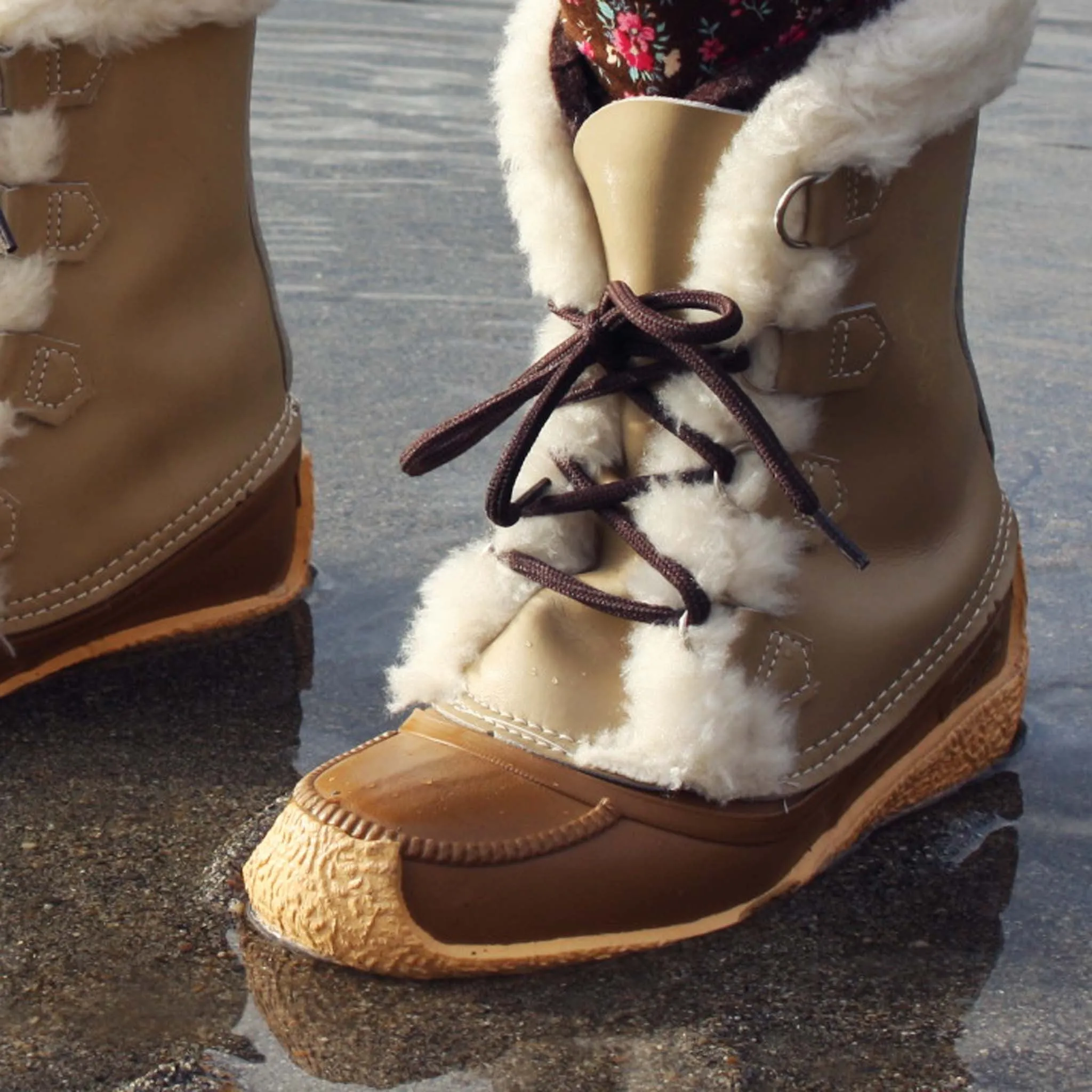 Vintage Cozy Snow Boots