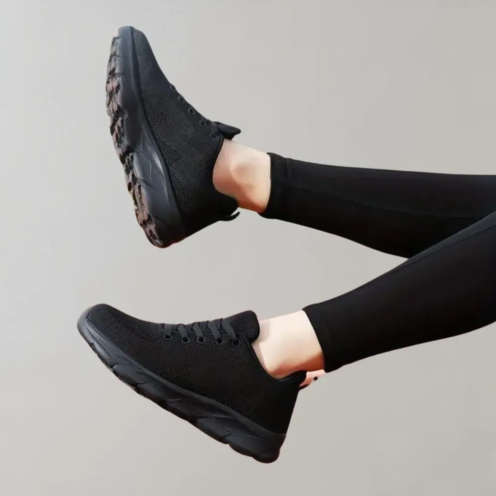 Wendy - Comfortable and Breathable Hiking Boots for Your Outdoor Adventures