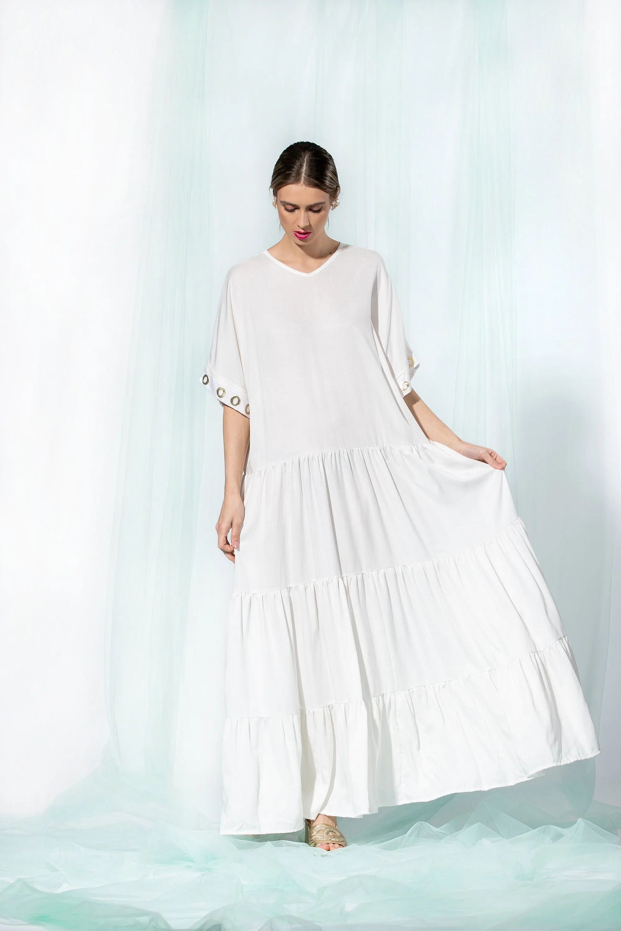 White Maxi Dress with Loose Fit, Maternity Dress, Loose Maxi Dress, Boho Wedding Dress, Long White Dress, Alternative Wedding Dress