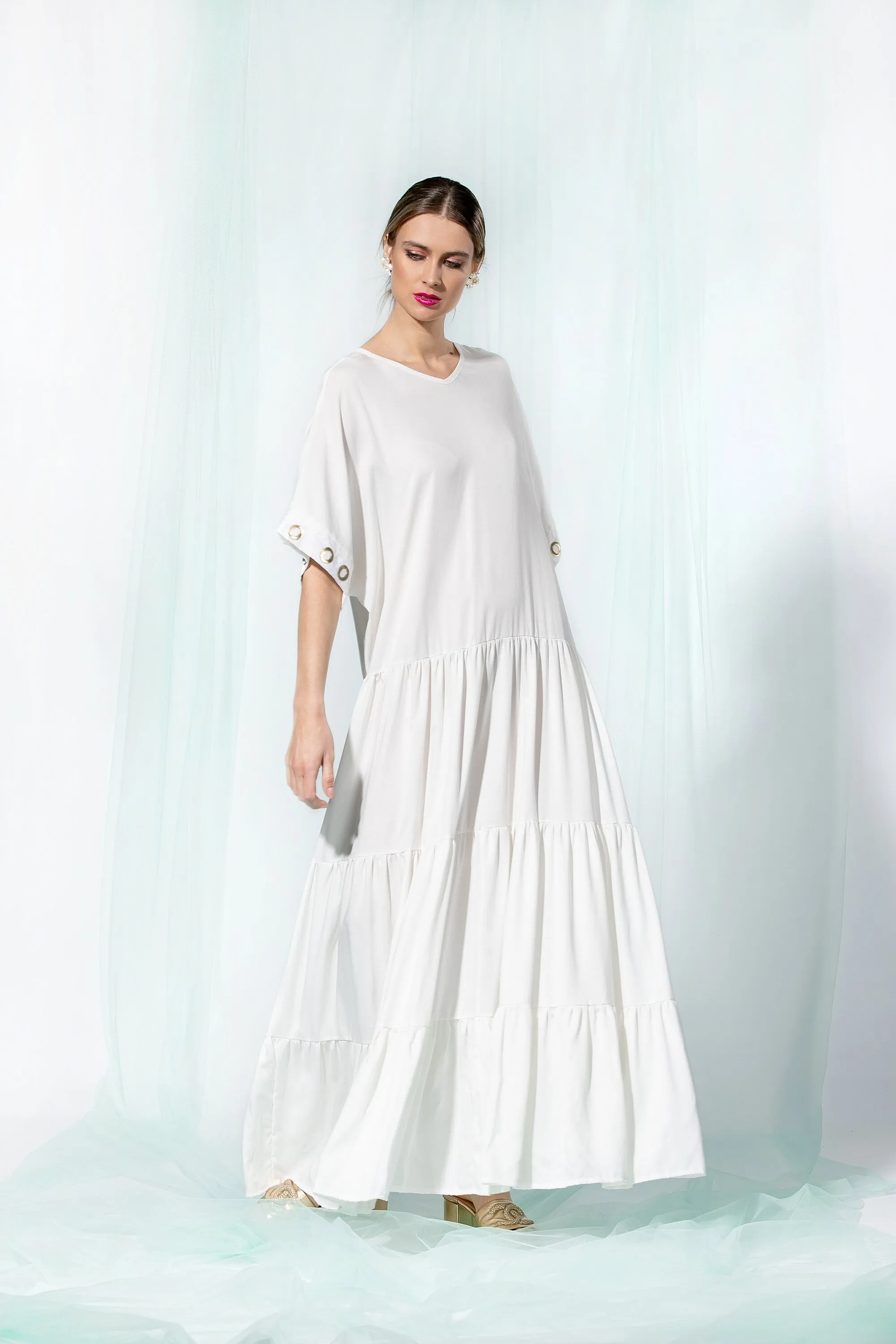 White Maxi Dress with Loose Fit, Maternity Dress, Loose Maxi Dress, Boho Wedding Dress, Long White Dress, Alternative Wedding Dress