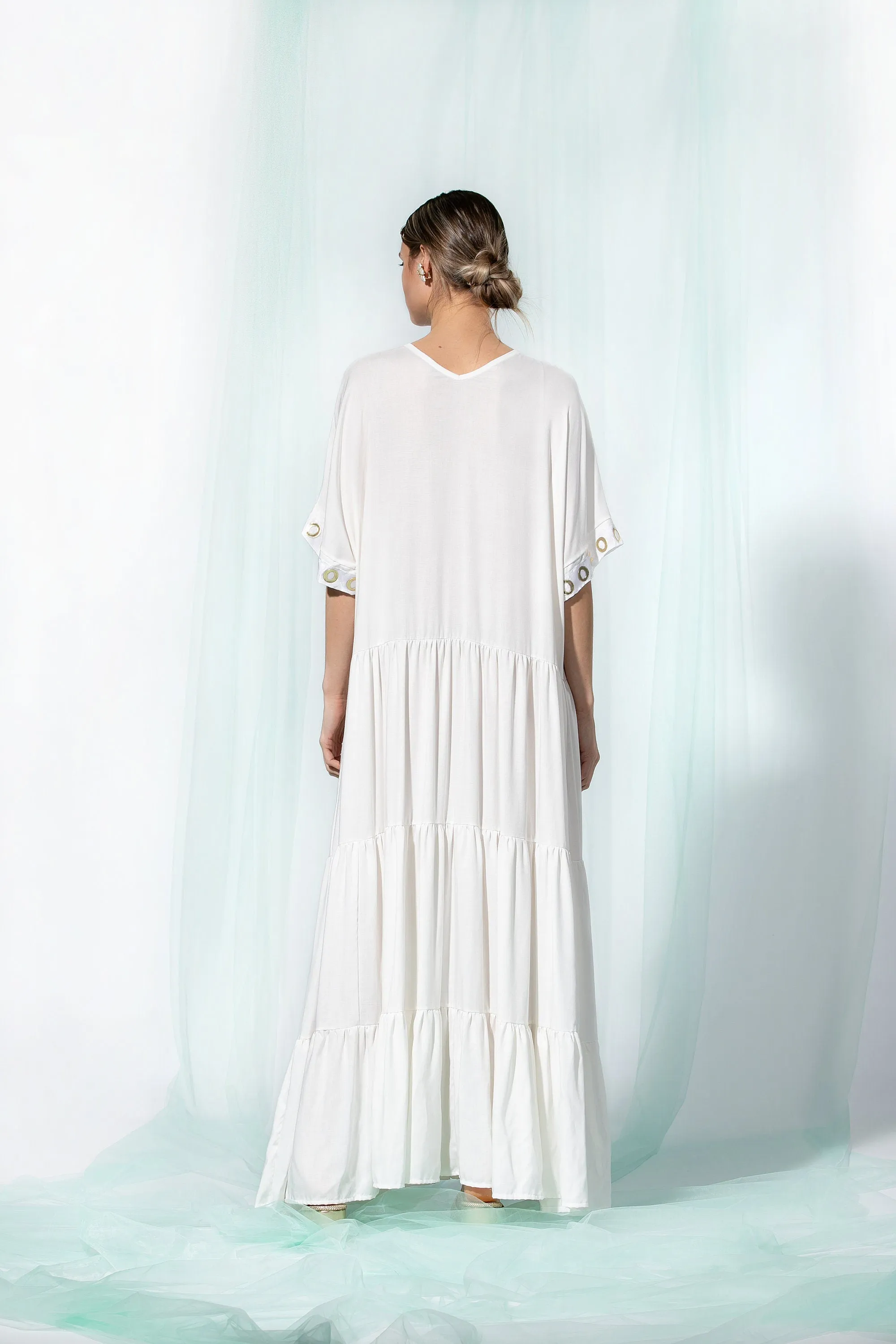 White Maxi Dress with Loose Fit, Maternity Dress, Loose Maxi Dress, Boho Wedding Dress, Long White Dress, Alternative Wedding Dress