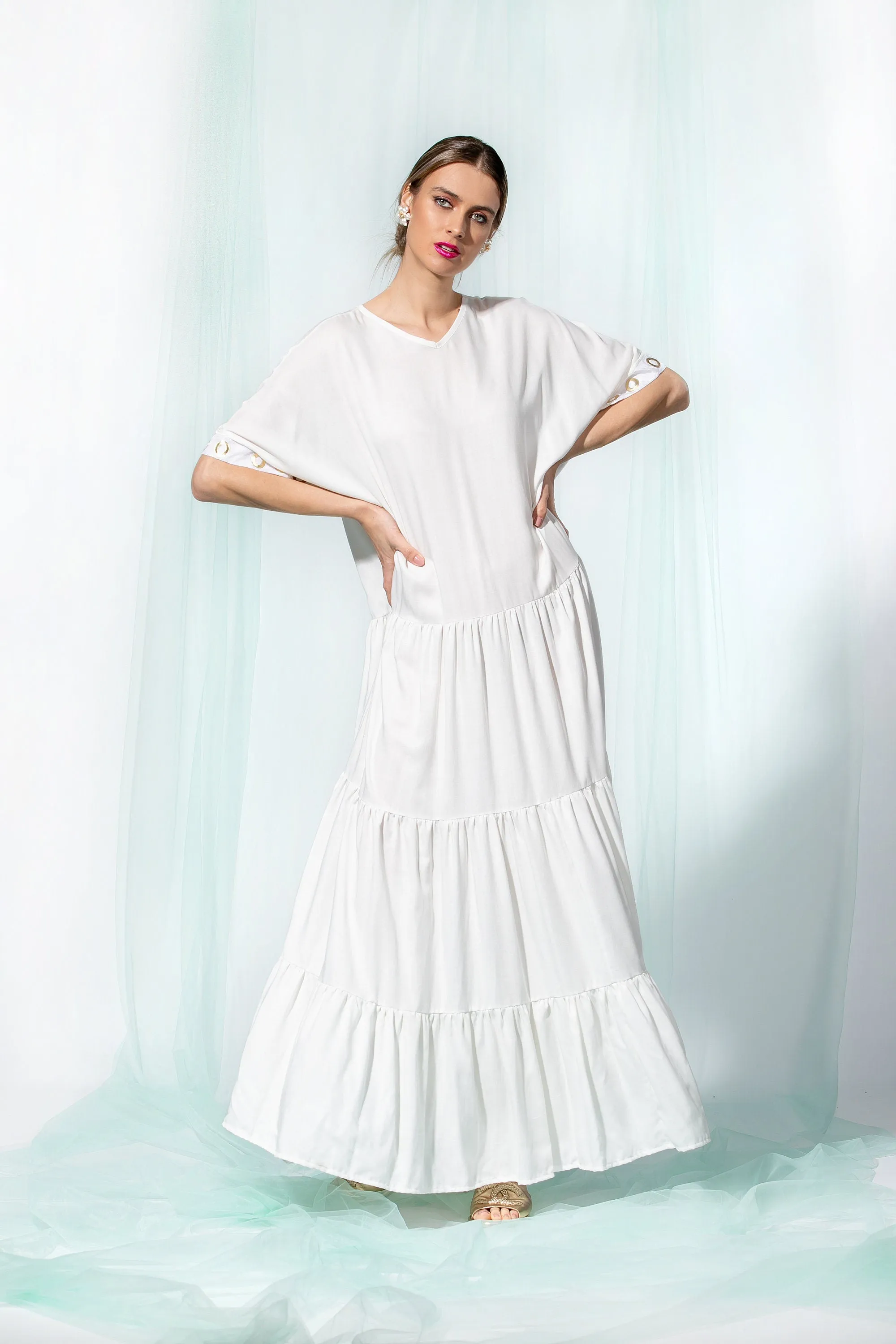 White Maxi Dress with Loose Fit, Maternity Dress, Loose Maxi Dress, Boho Wedding Dress, Long White Dress, Alternative Wedding Dress