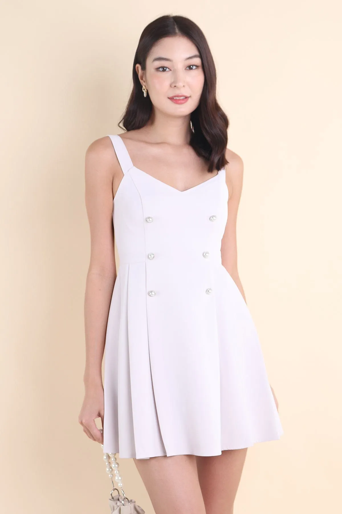 WINDSOR PLEATED DRESS IN PALE LILAC