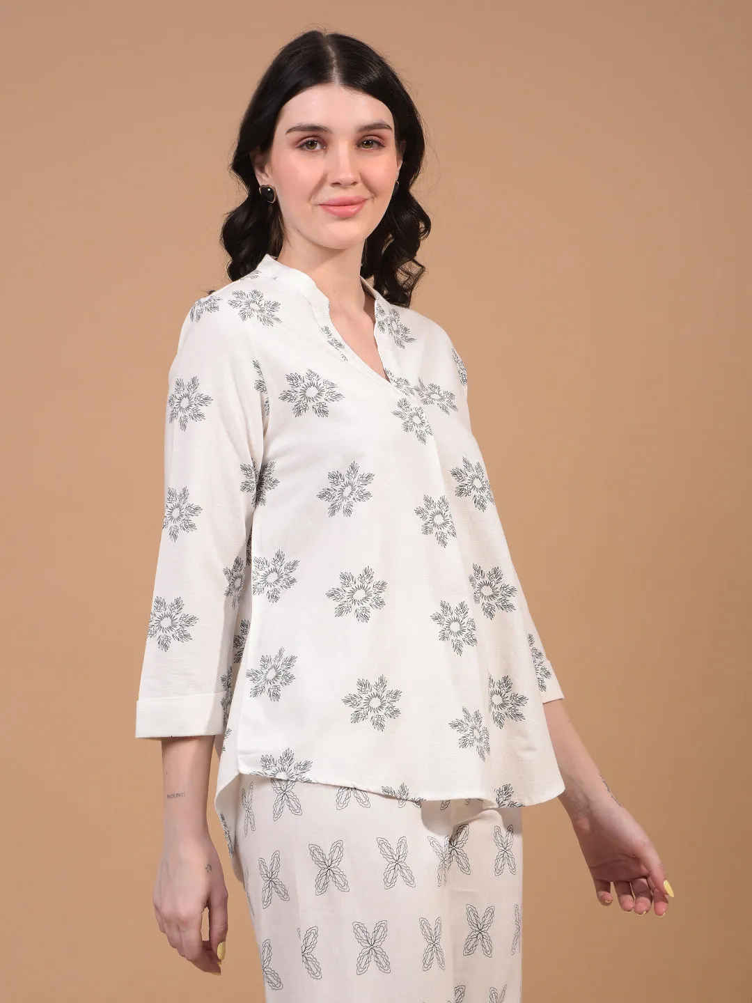 Women's White Floral Print V-Neck Linen Top