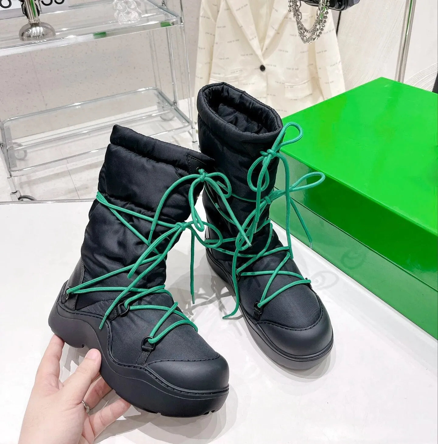 Y2K snow boots