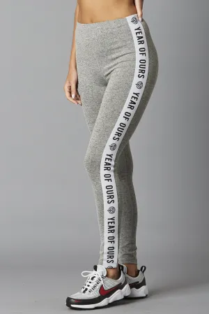 YEAR OF OURS Side Elastic Logo Legging